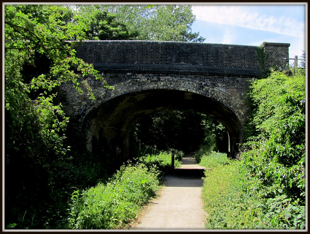 Takeley Railway Station B183 Overbridge The B183 overbridg… Flickr