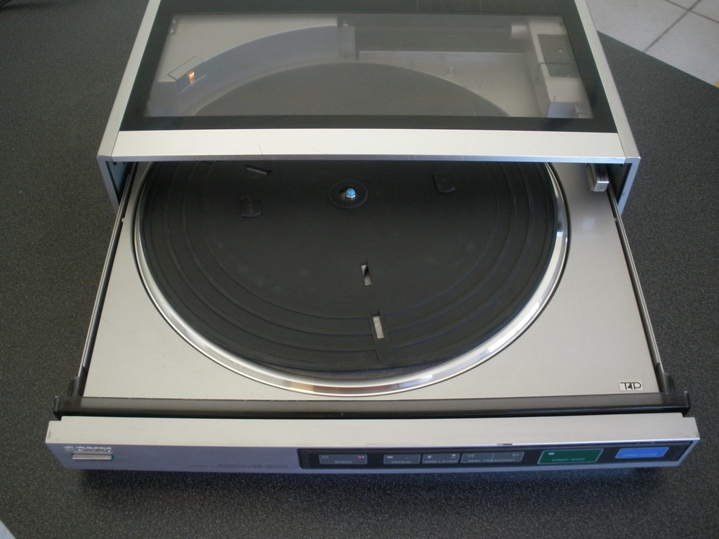 Sony PSFL77 Turntable top plater out c0sexton Flickr