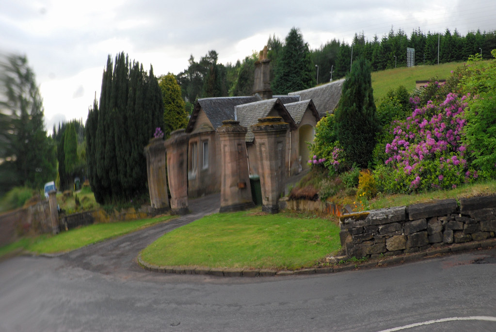 Calderwood Castle Lodge East Kilbride James Brown Flickr