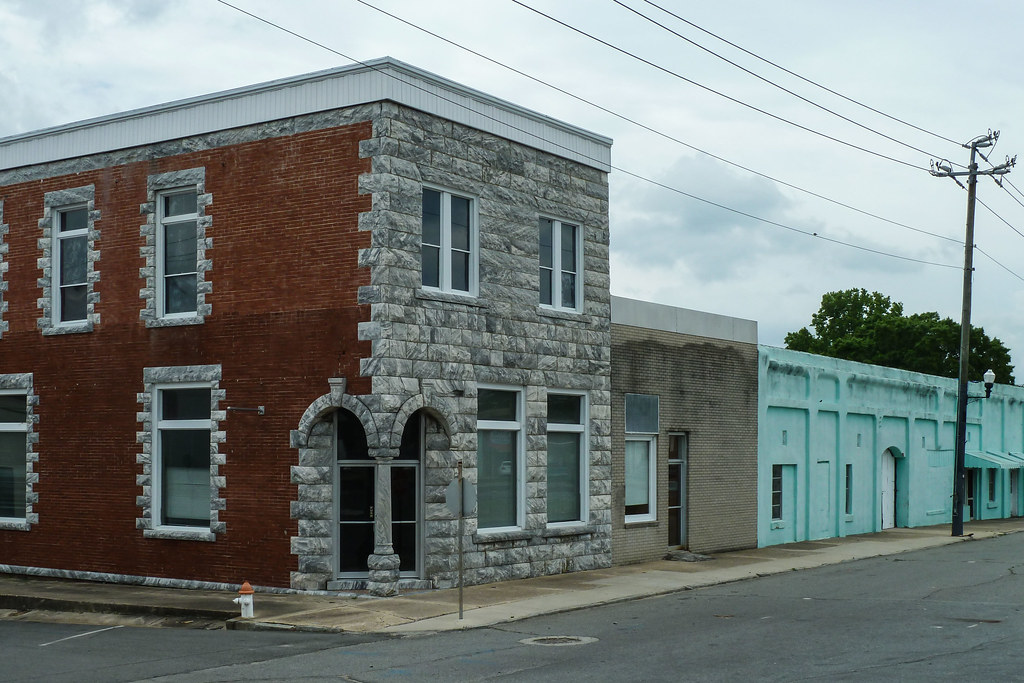 Untitled Building in Eastman, jwcjr Flickr