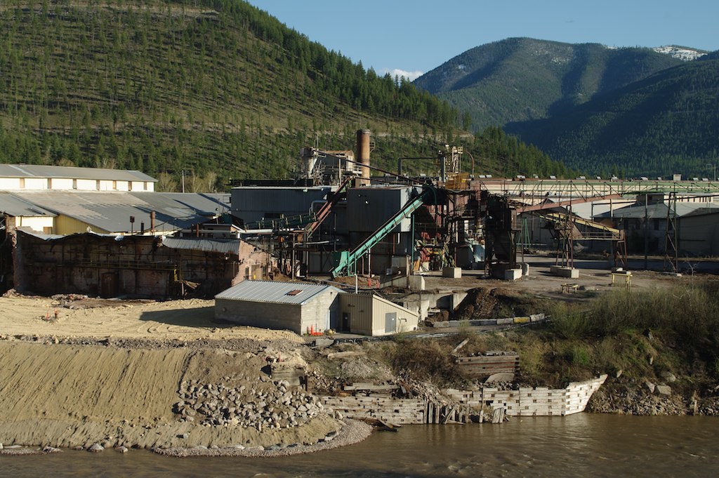 mill the defunct lumber mill at Bonner/Milltown, Montana Flickr