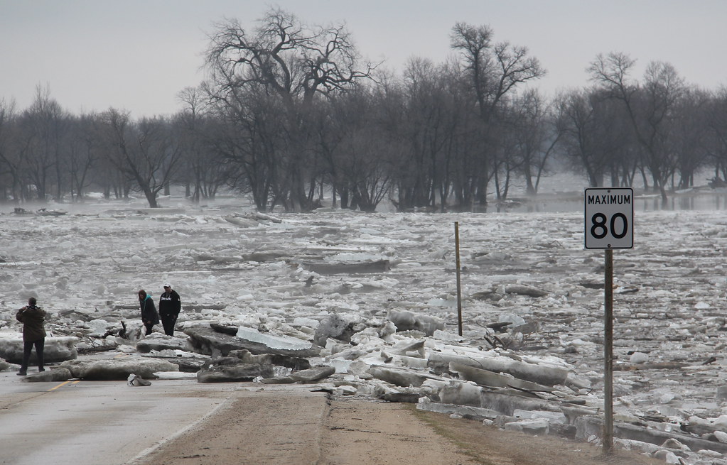Ice jams on the road to East Selkirk, Manitoba. I don't th… Flickr
