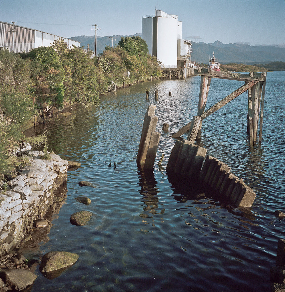 Westport Buller River, WestCoast, NZ Gary SauerThompson Flickr