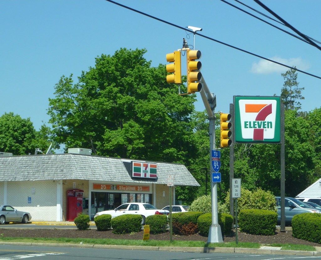7Eleven 26629, West Trenton, NJ R36 Coach Flickr