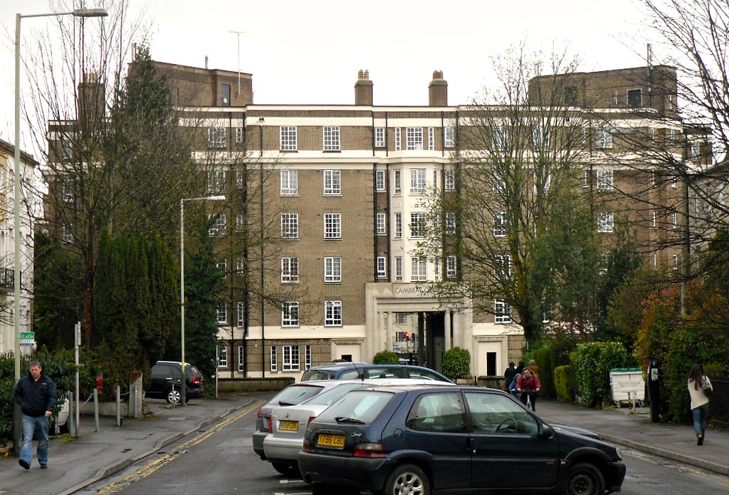 Cambray Court, Cheltenham Nice Art Deco block of flats, Ch… Flickr