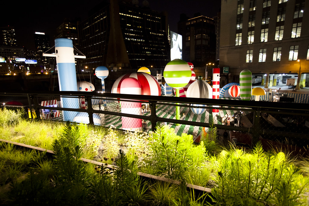 High Line Park, Art Installation, Section 2 Dan Nguyen Flickr