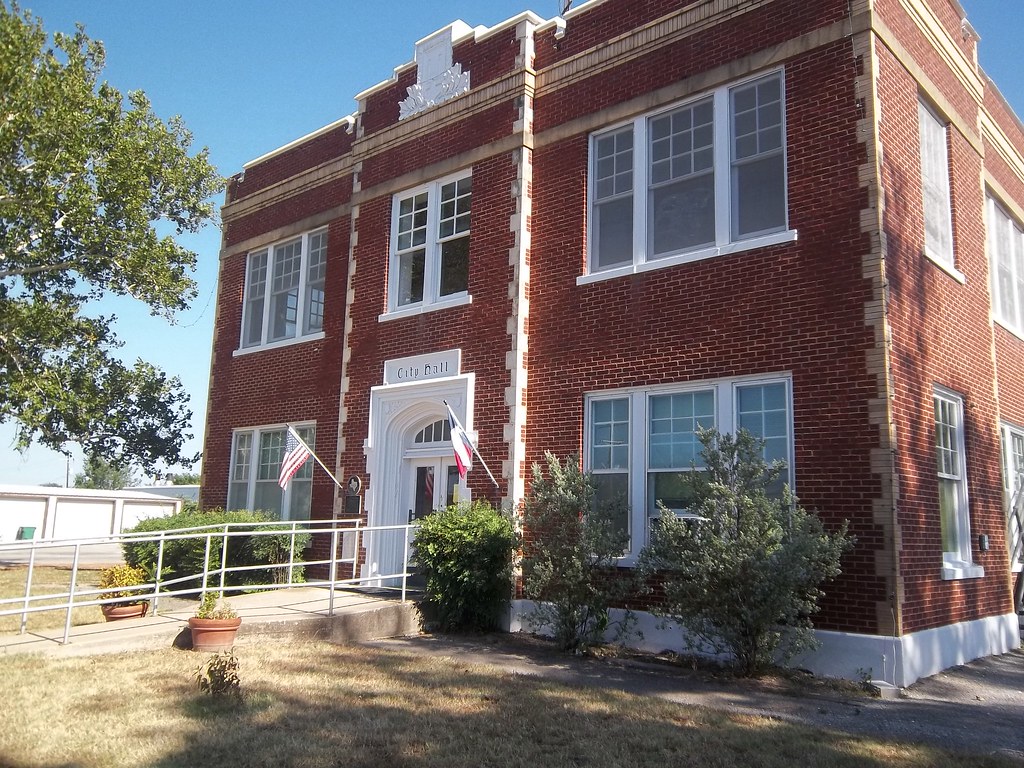Strawn City Hall, Strawn, Texas A fairly large city hall c… Flickr
