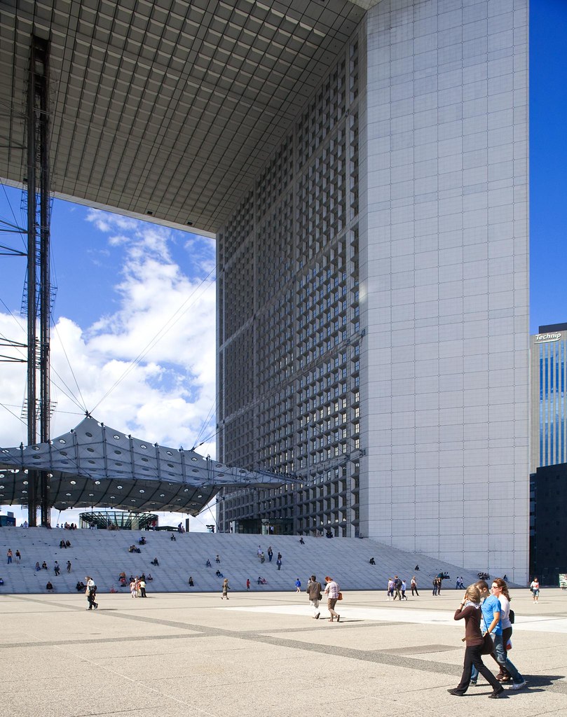 Flickriver Photoset 'LaDefense_010411' by Pete Sieger