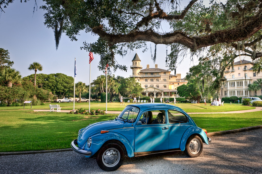 Jekyll Island Club Hotel VW Beetle in front of the Jekyll … Flickr