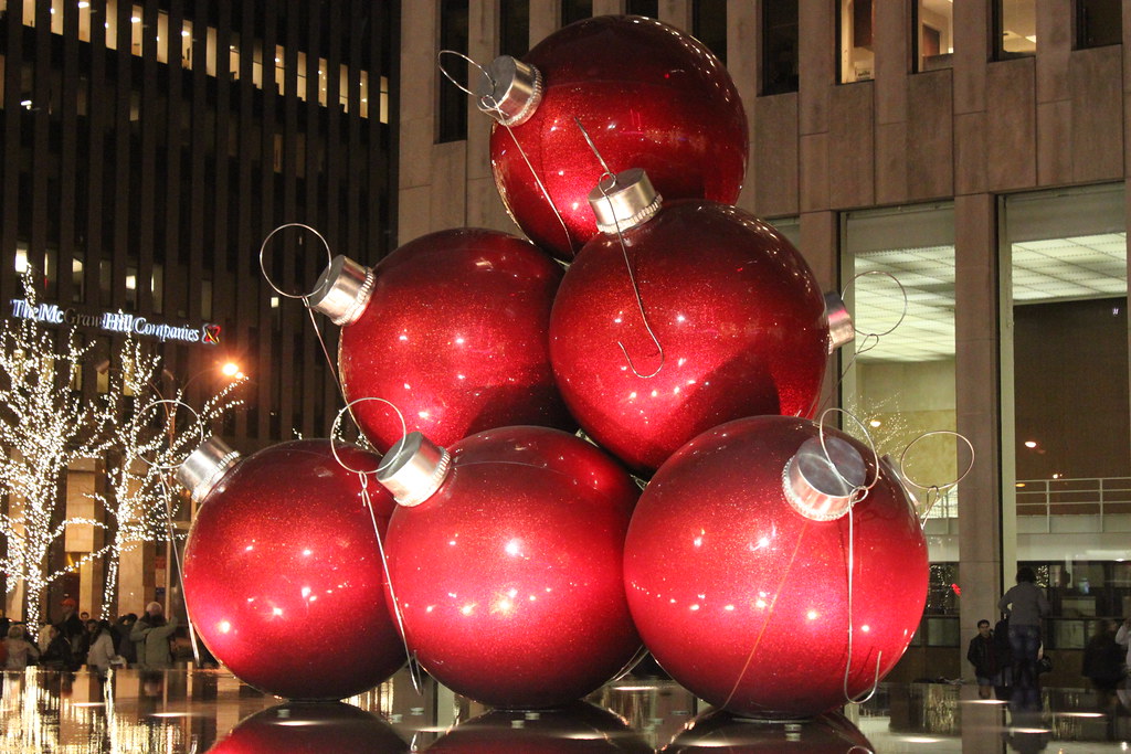 Some big red balls in New York City I am just calling it a… Flickr