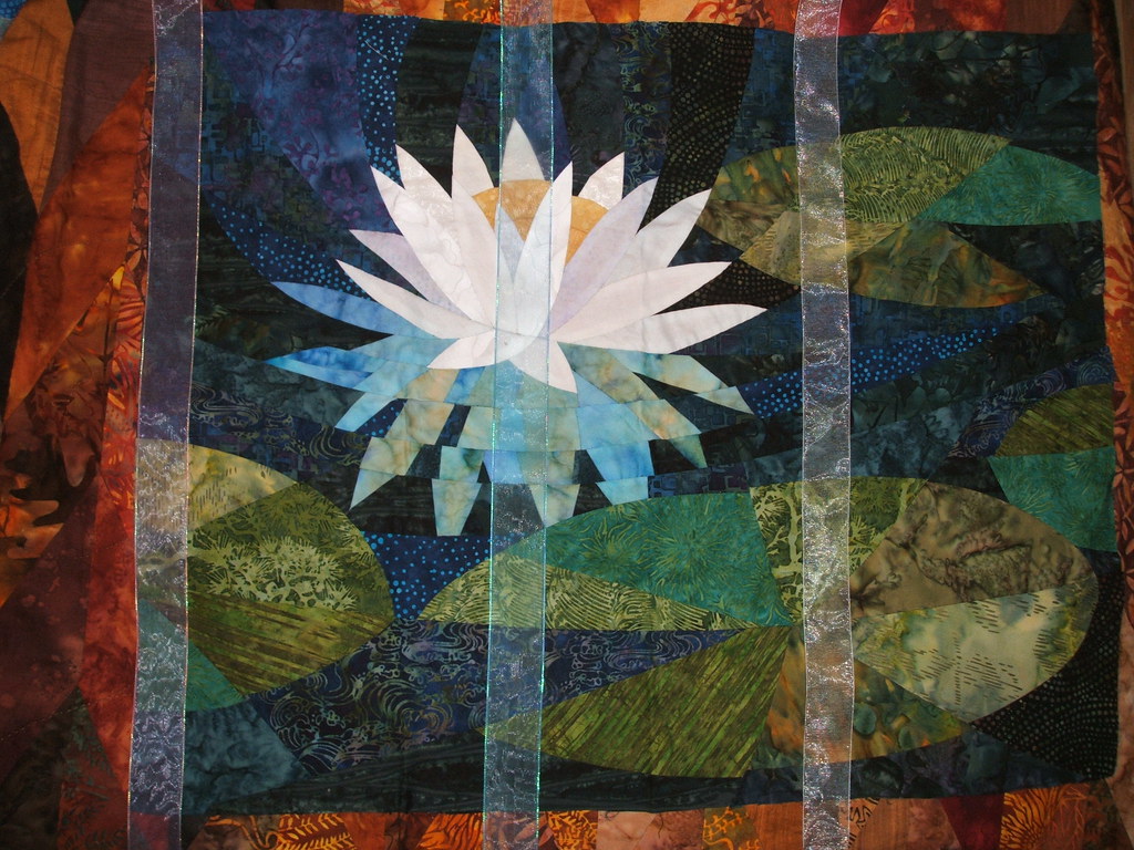 Waterlily quilt with organza ribbon overlay Elettaria Flickr