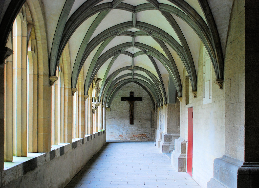 Xanten Dom St. Viktor, Kreuzgang neuzeitliche Märtyrer Flickr
