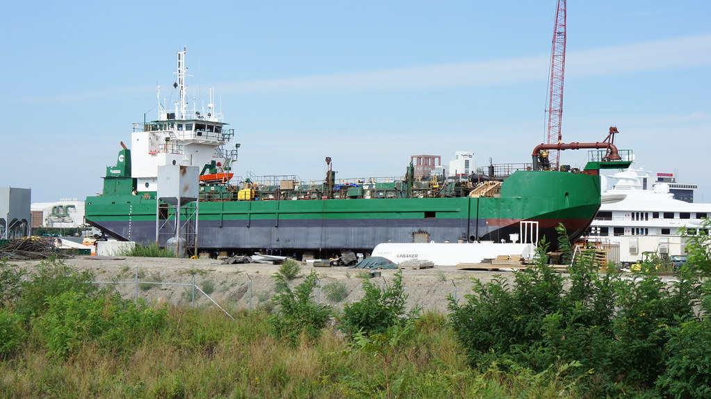Boat Yard, Bridgeport, CT Boat Yard, Bridgeport, CT, CARPE… Flickr