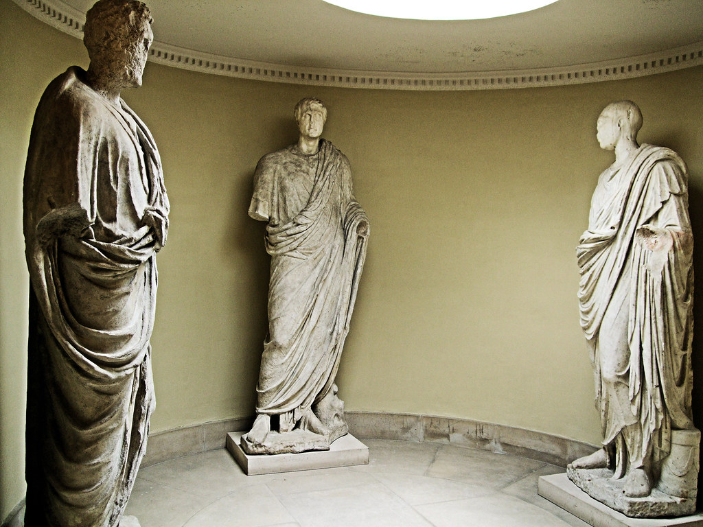 Three Roman Statues In Chiswick House London. Roman scul… Flickr