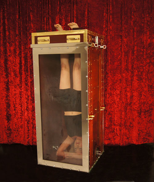 Houdini Chinese Water Torture Cell Tribute www.sherryandkr… Flickr
