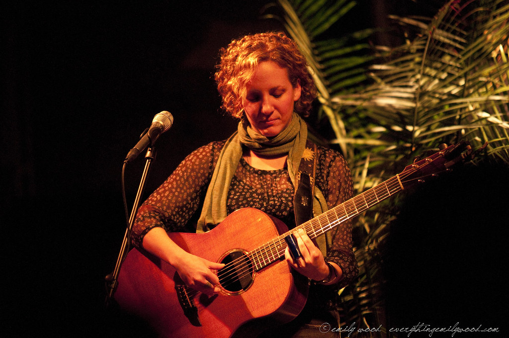 Natalia Zukerman & Garrison Starr Natalia Zukerman and Gar… Flickr