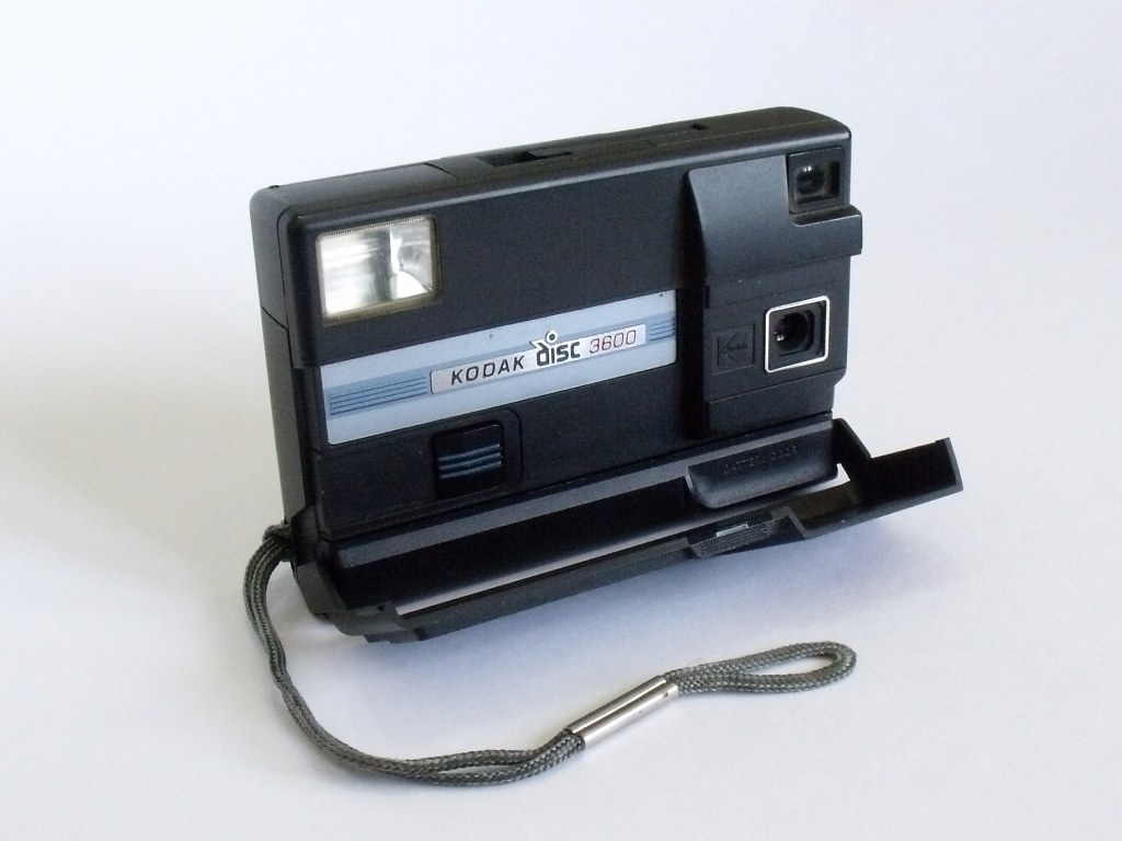 Kodak Disc 3600 Camera This is the "Kodak Disc 3600" camer… Flickr