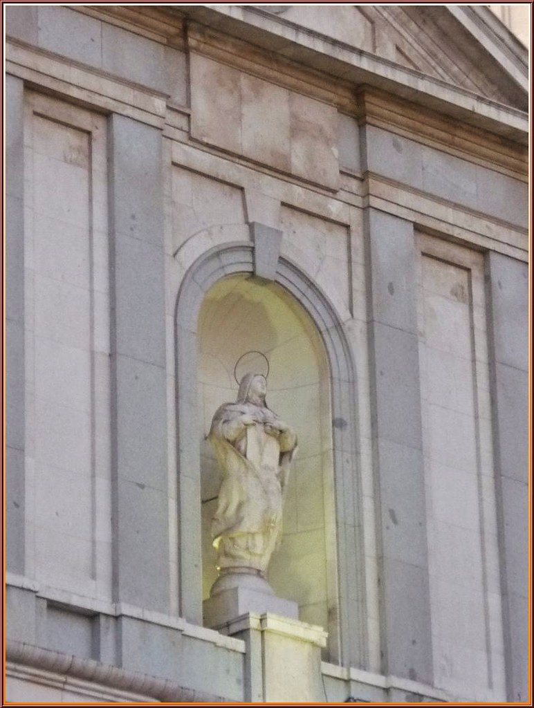 Parroquia de Santa Teresa y Santa Isabel (Madrid) Comunida… Flickr