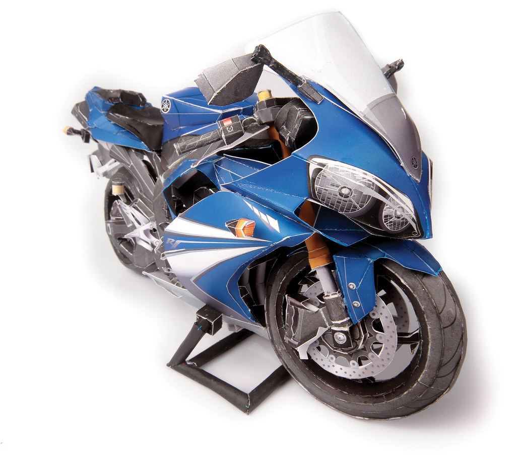 Papercraft Yamaha R1 Matheus Fernandes Flickr