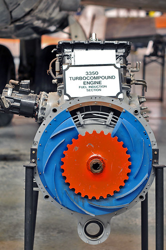 Wright R-3350 Duplex-Cyclone radial engine fuel induction | Flickr