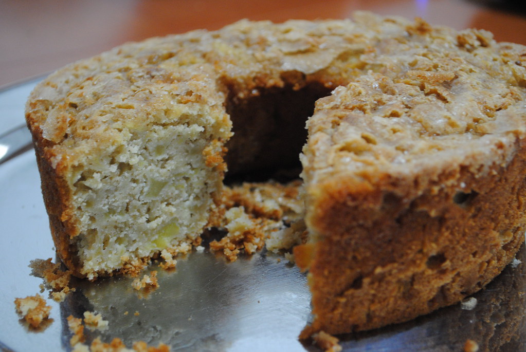 Bolo de aveia com maçã e canela Vinicius Pinheiro Flickr