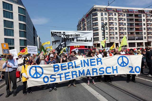 Berliner Ostermarsch 2011 IMG_3897 Berlin Mitte 23.04.2011… Flickr