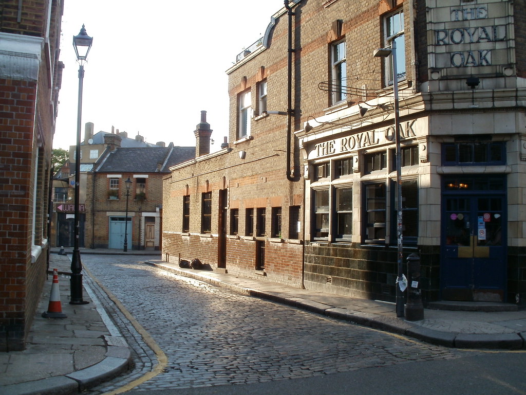 The Royal Oak on Columbia Road Gilda Flickr