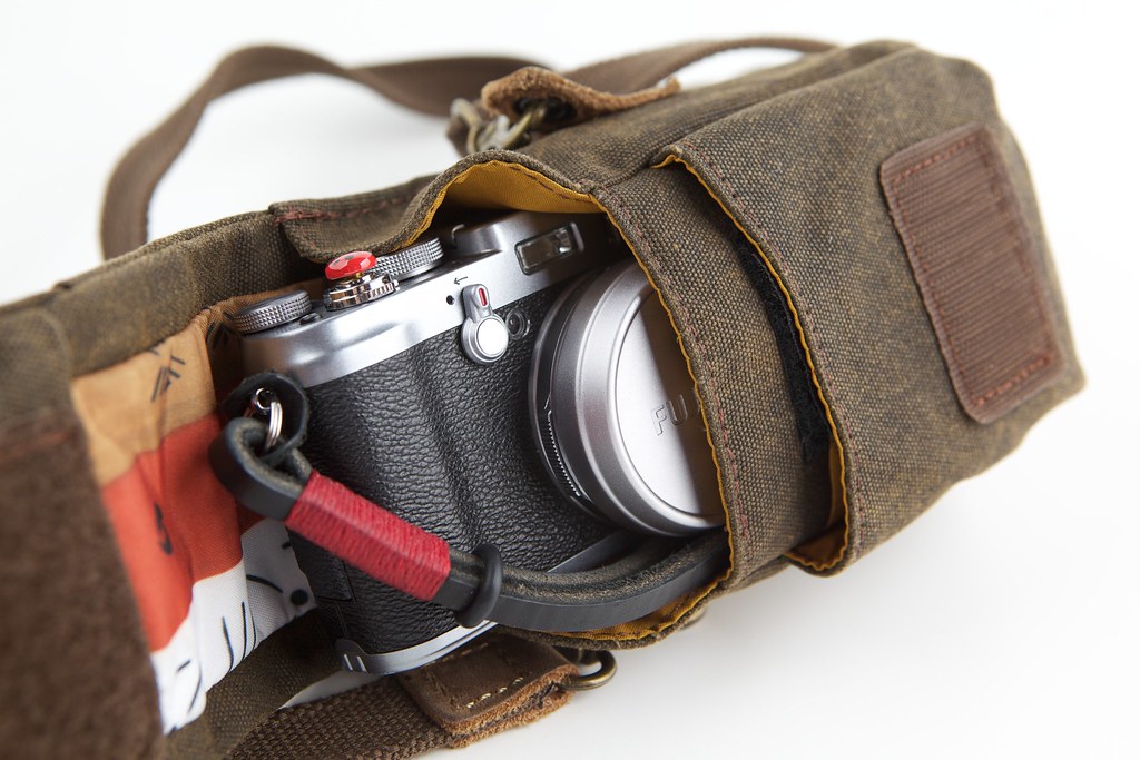 National Geographic Bag for x100 Stobist two 580exII outs… Flickr