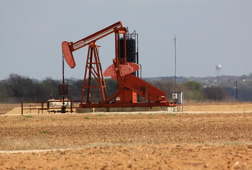 Oil well near Mumford TX Bryan TX on the horizon Flickr