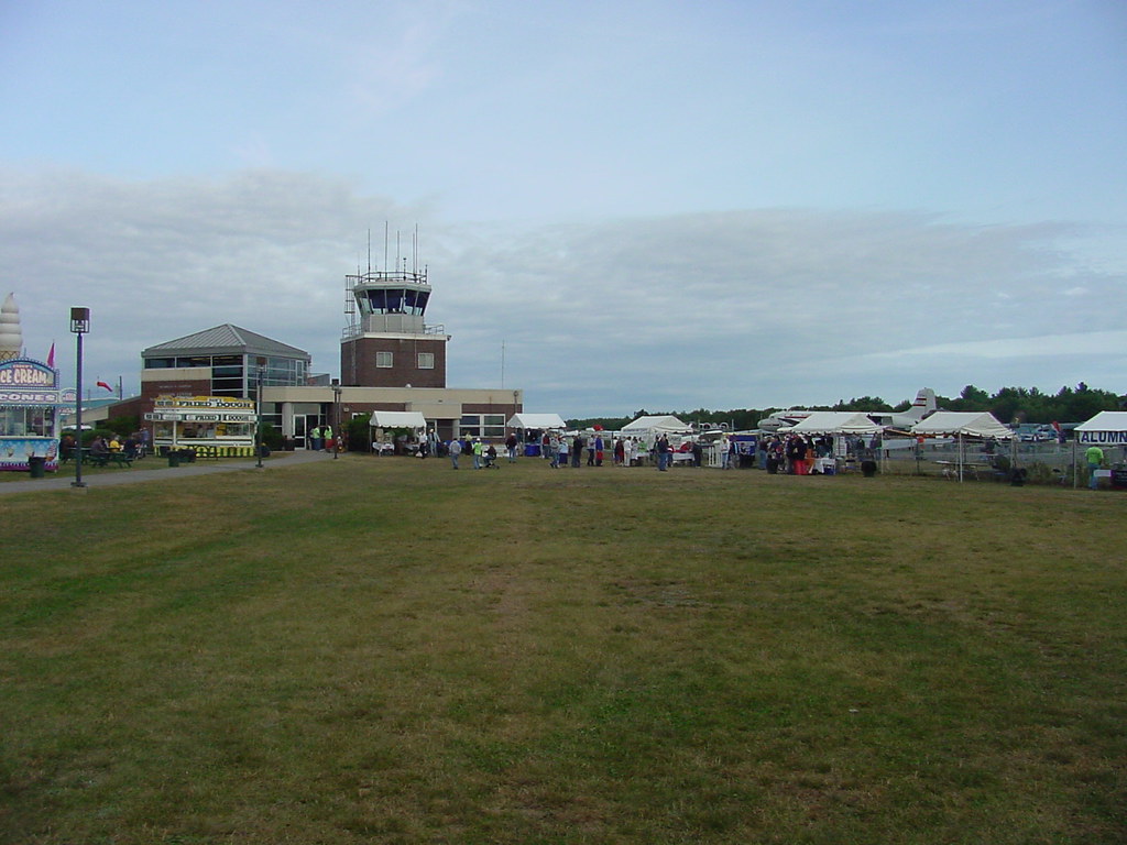 Nashua NH Airport (Boire Field) Air Show a photo on Flickriver