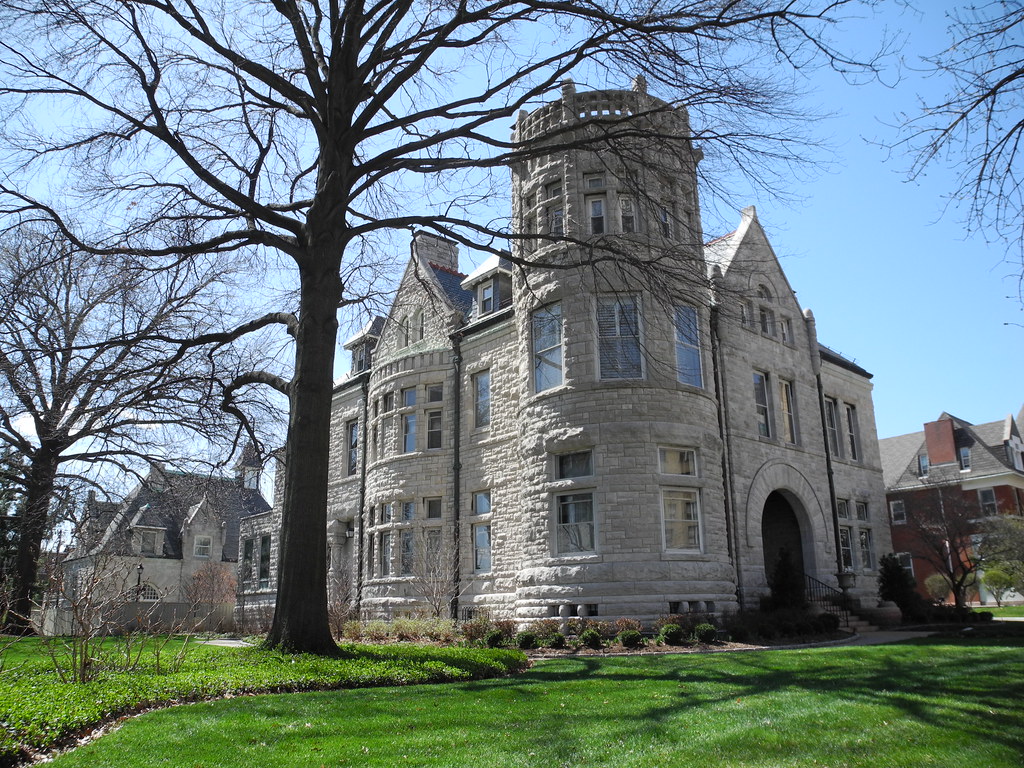 Stone Mansion Central West End, St. Louis. Matt' Johnson Flickr