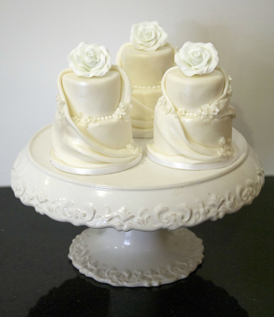W9026 single serve wedding cake toronto W9026 Single s… Flickr