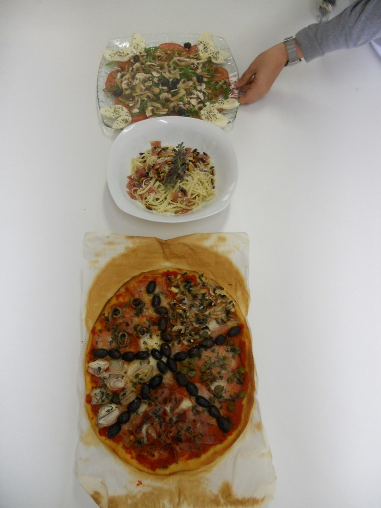 Servint les primeres amanides learningbycooking Tau Consulting Flickr