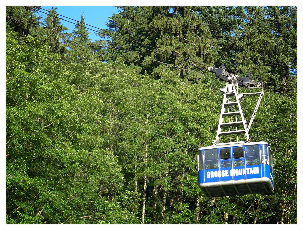 The Old Gondola The blue tram at Grouse Mountain. Mostly u… Flickr