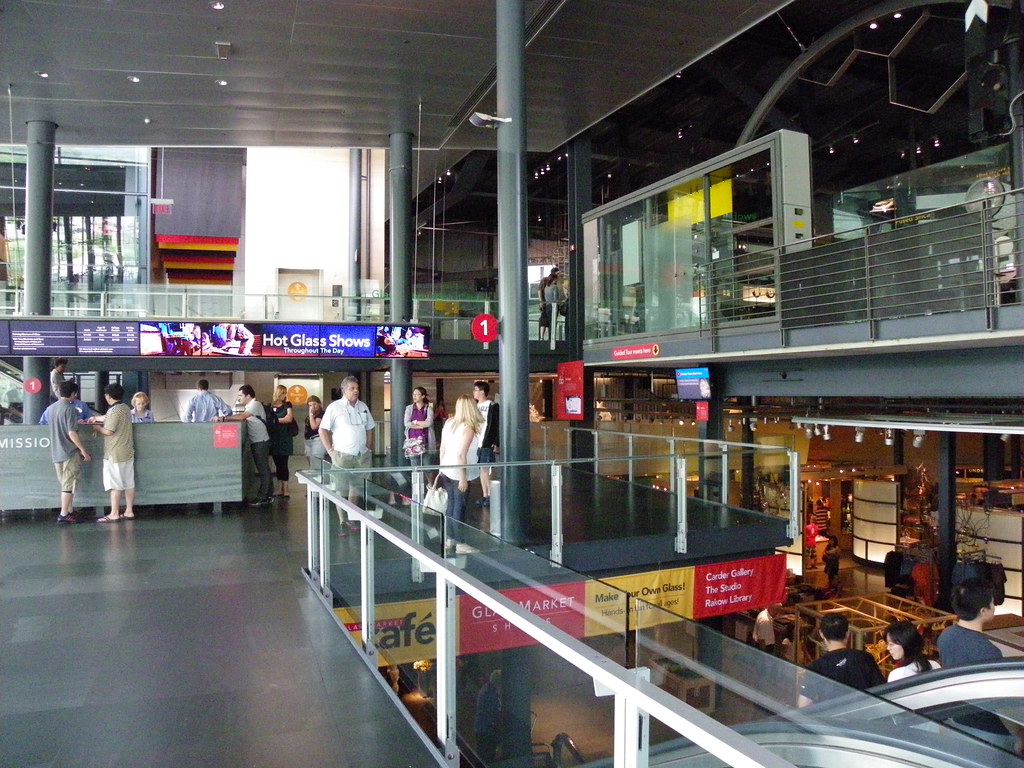 Entrance and shop Corning Museum of Glass, Corning NY Flickr