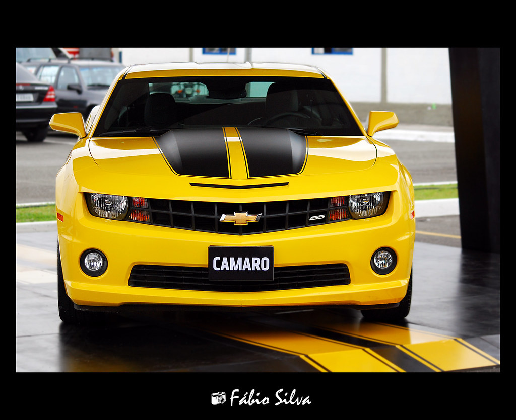 Chevrolet Camaro SS Motor 6.2 V8, 406 cavalos de potência … Flickr