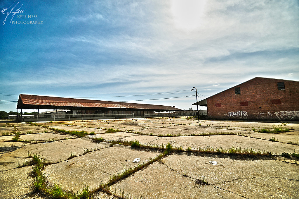 Oakland City Abandoned Building Atlanta, GA Kyle Hess Flickr