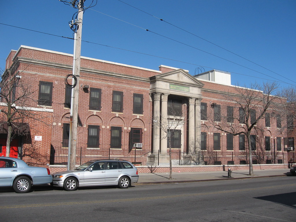 Riverdale Hospital, New Lots ExLinden General Hospital (c… Flickr