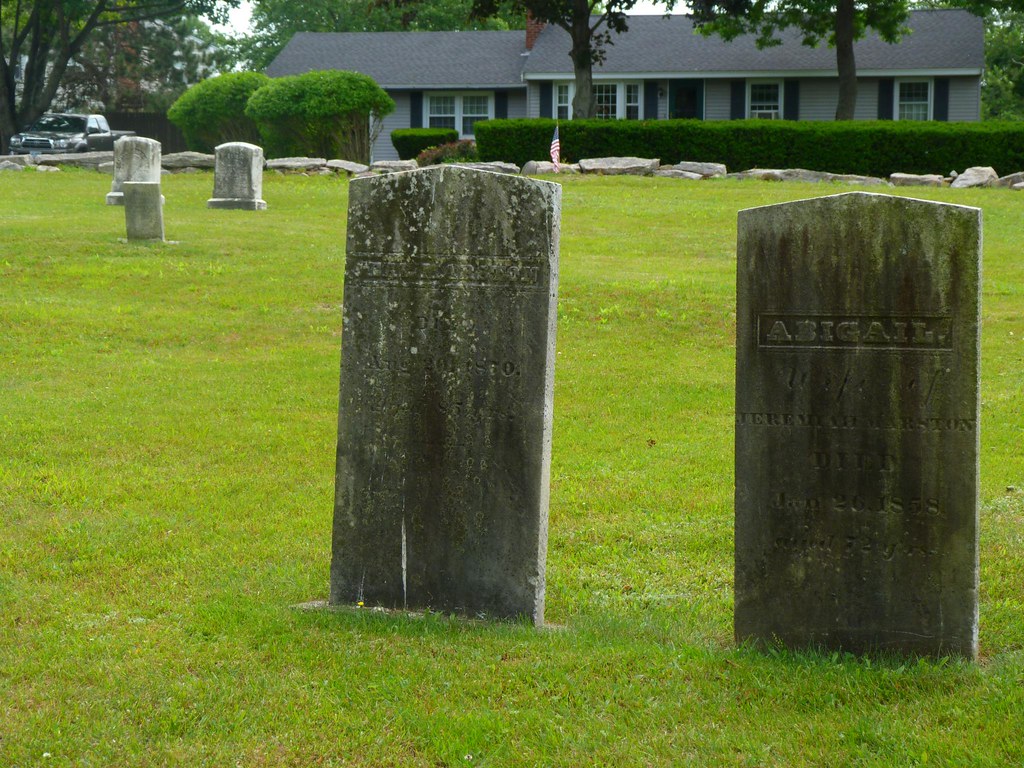 Post Road Cemetery in North Hampton, NH Rusty Clark 100K Photos