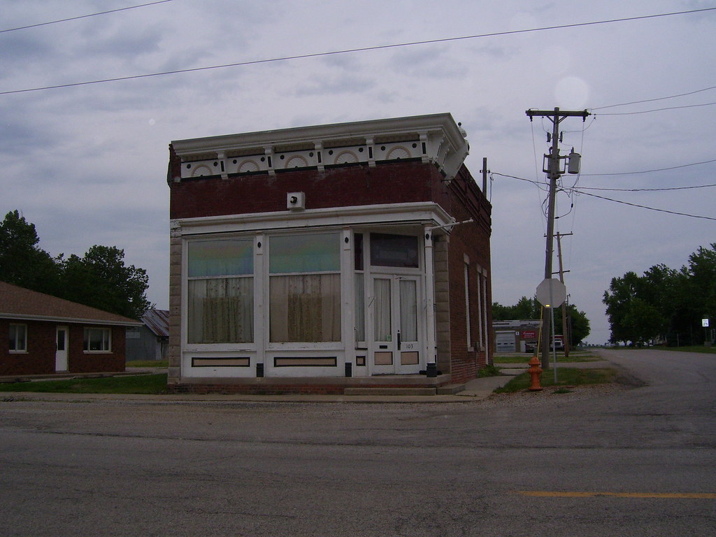 Armington IL Karas Hall Flickr