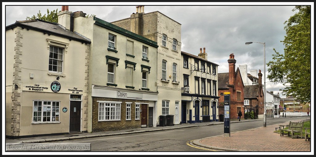 P1180557 Ramsey Court and Elis David Almshouse..Croydon..0… Flickr