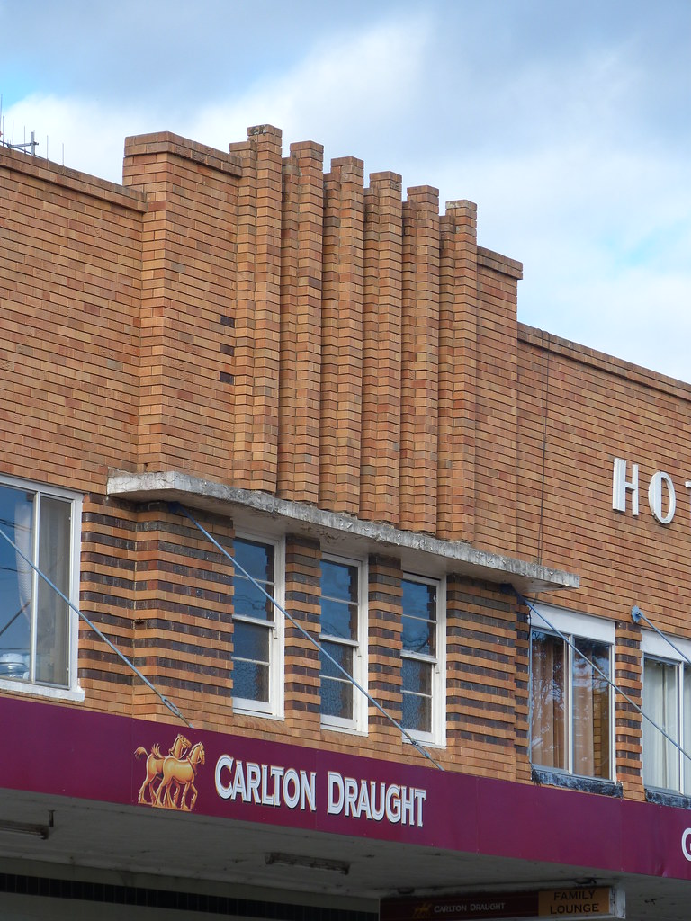 Grand Hotel, Bega Grand Hotel, Bega David Thompson Flickr