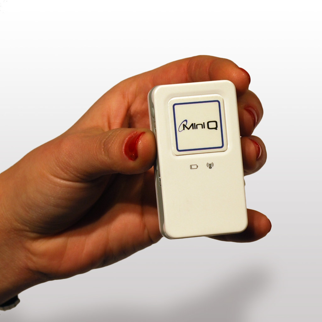 Quantum MiniQ Small GPS Tracker Keep your friends, relati… Flickr