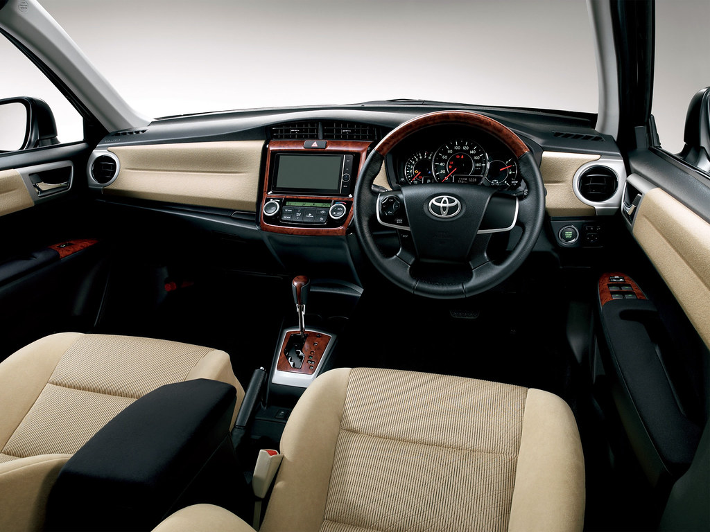 2012 Toyota Corolla Axio 1.5 luxel interior dashboard Flickr