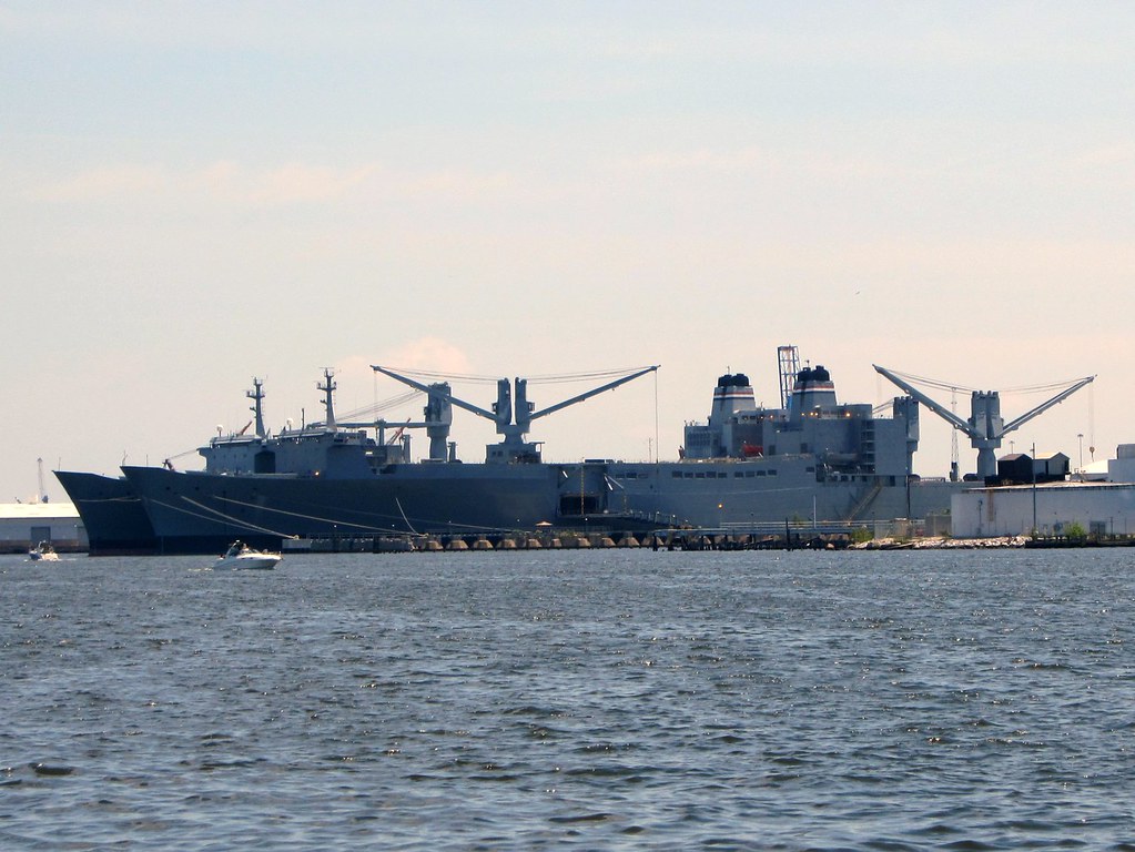 SL7s, naval base, Baltimore Robert Wright Flickr