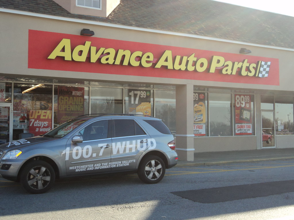 Andy Bale at Advanced Auto Parts in Mahopac 112710 Flickr