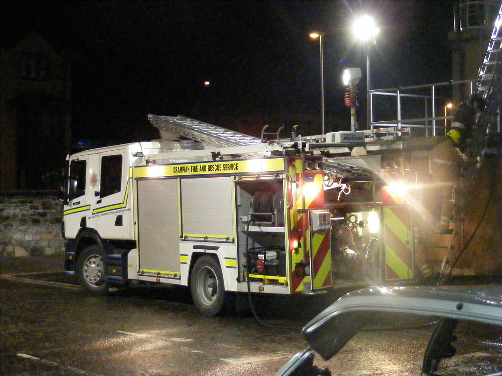 Grampian Fire and Rescue Service 372 (Elgin Part Time) Flickr