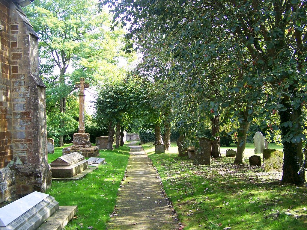 Northamptonshire, Eydon Base of the preaching cross on the… Flickr