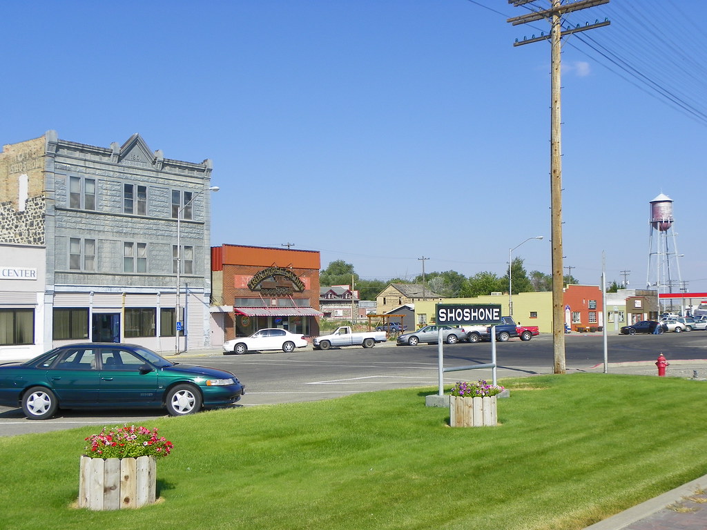 Shoshone, Idaho Shoshone is the county seat of Lincoln Cou… Flickr