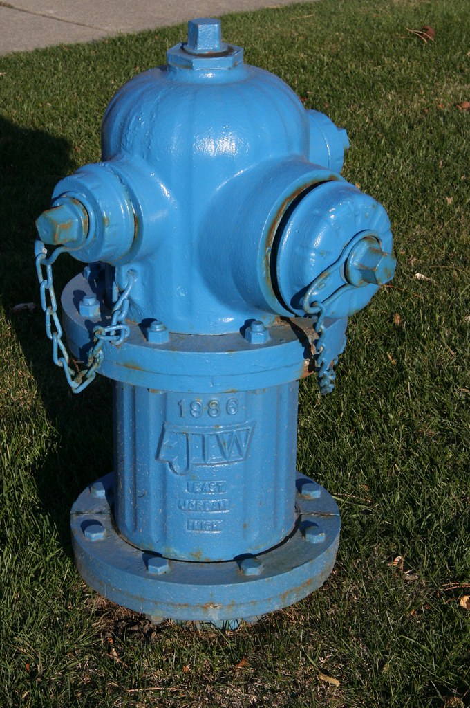 1986 EJIW Blue Fire Hyrdant East Jordan Iron Works Blue fi… Flickr